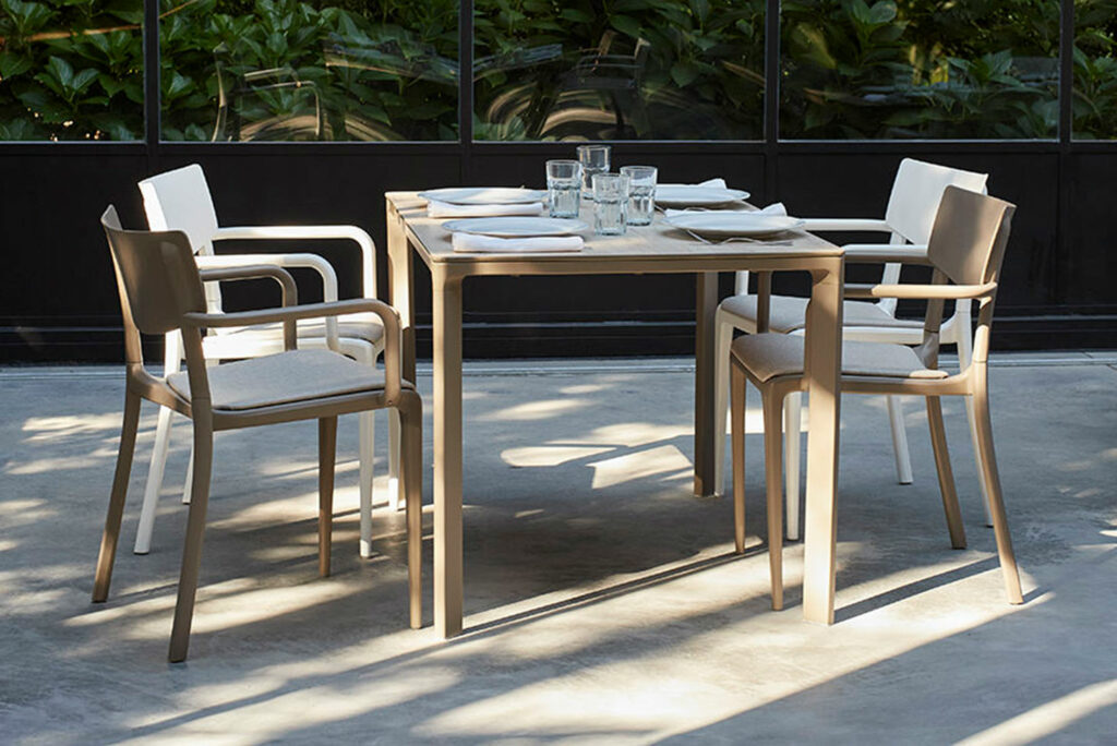 Proyectos de hostelería 2 Mobiliario de hostelería 1